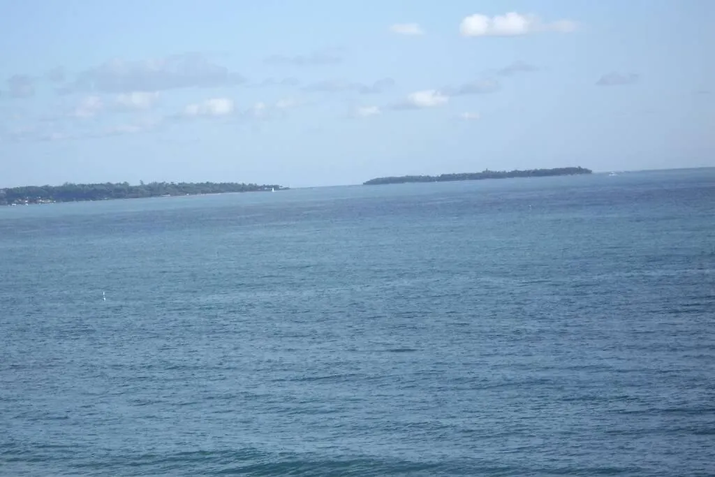 Great Waterfront Apartment In Cannes Boccacabana Francja